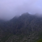 Giù di corsa a rotta di collo per non prendere l'acqua. Ecco perché da qui non ci sono più foto!!